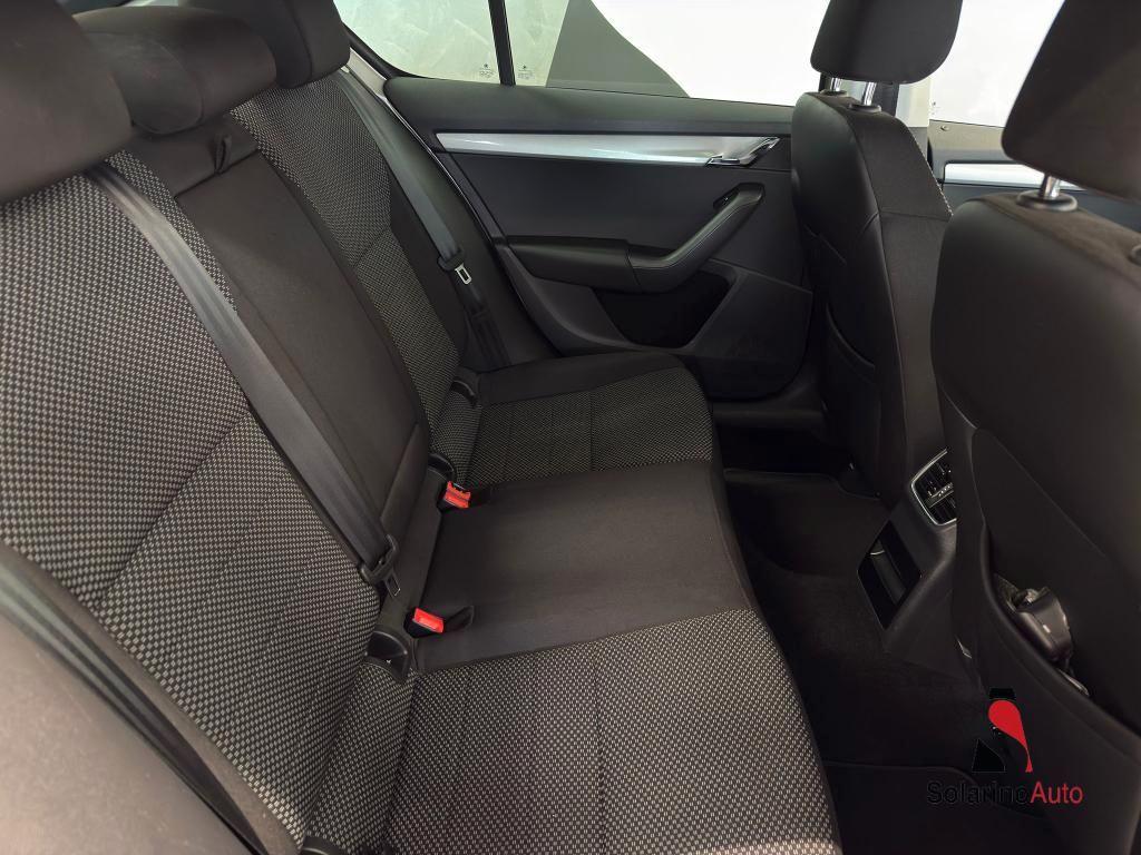 Skoda Octavia Berlina Octavia 1.4 tsi g-tec Ambition 110cv