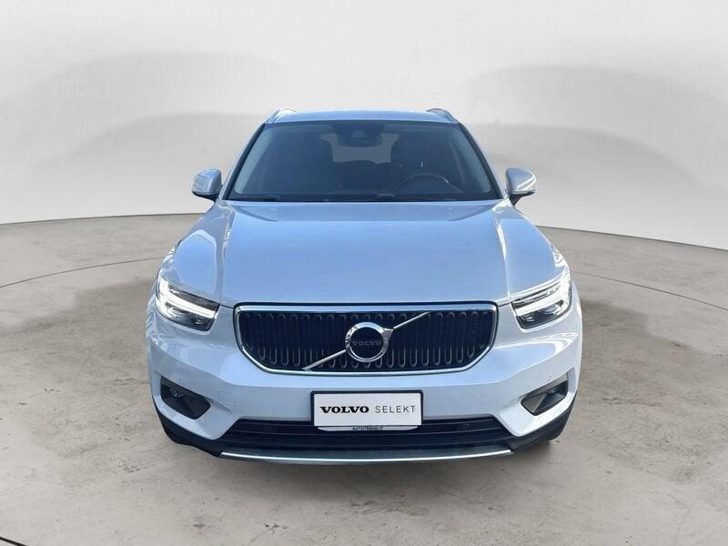 Volvo XC40 D3 150 CV Automatica Momentum Pro