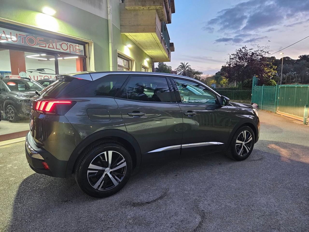 Peugeot 3008 BlueHDi 130 S&S Allure
