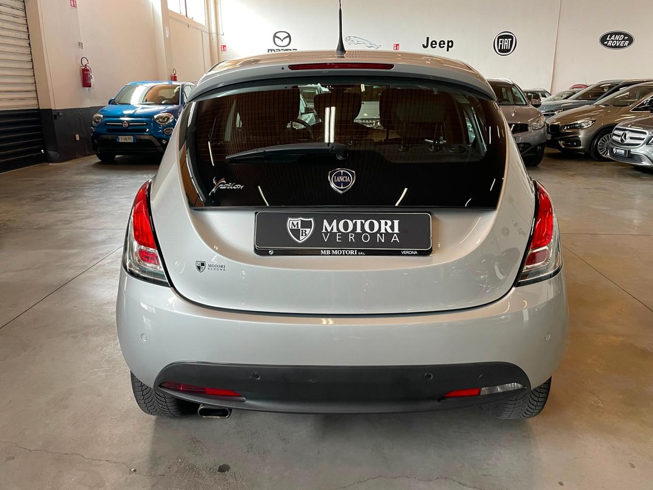 Lancia Ypsilon 0.9 TwinAir 85 CV 5 porte S&S Gold