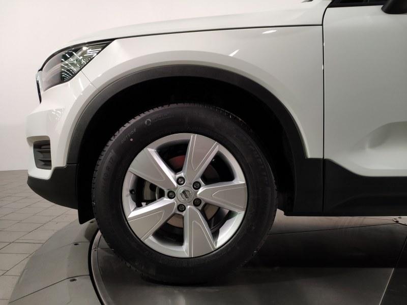 VOLVO Xc40 T2 Momentum Core