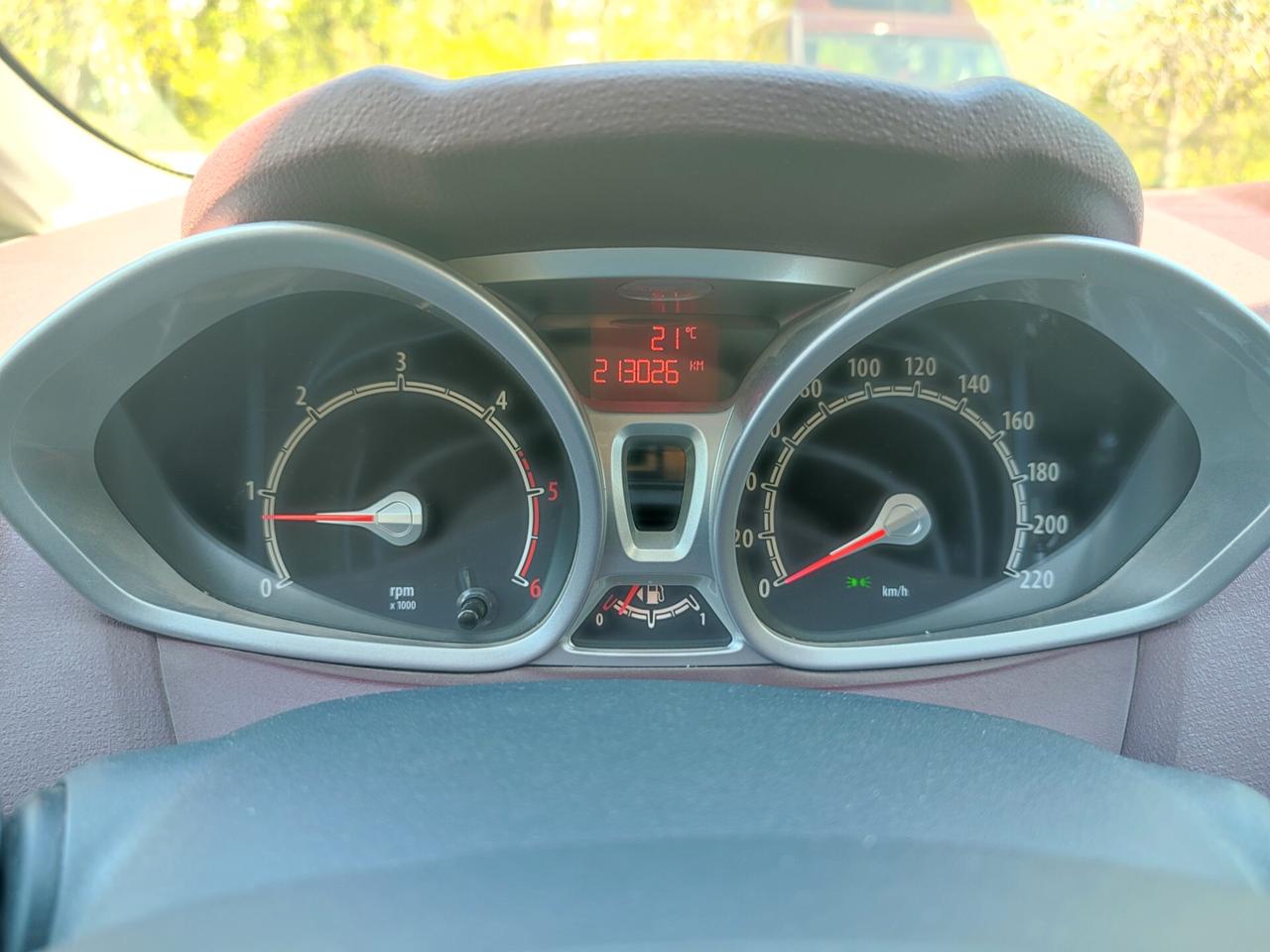 FORD FIESTA 2010 1.4DCI 50KW OK PER NEOPATENTATI