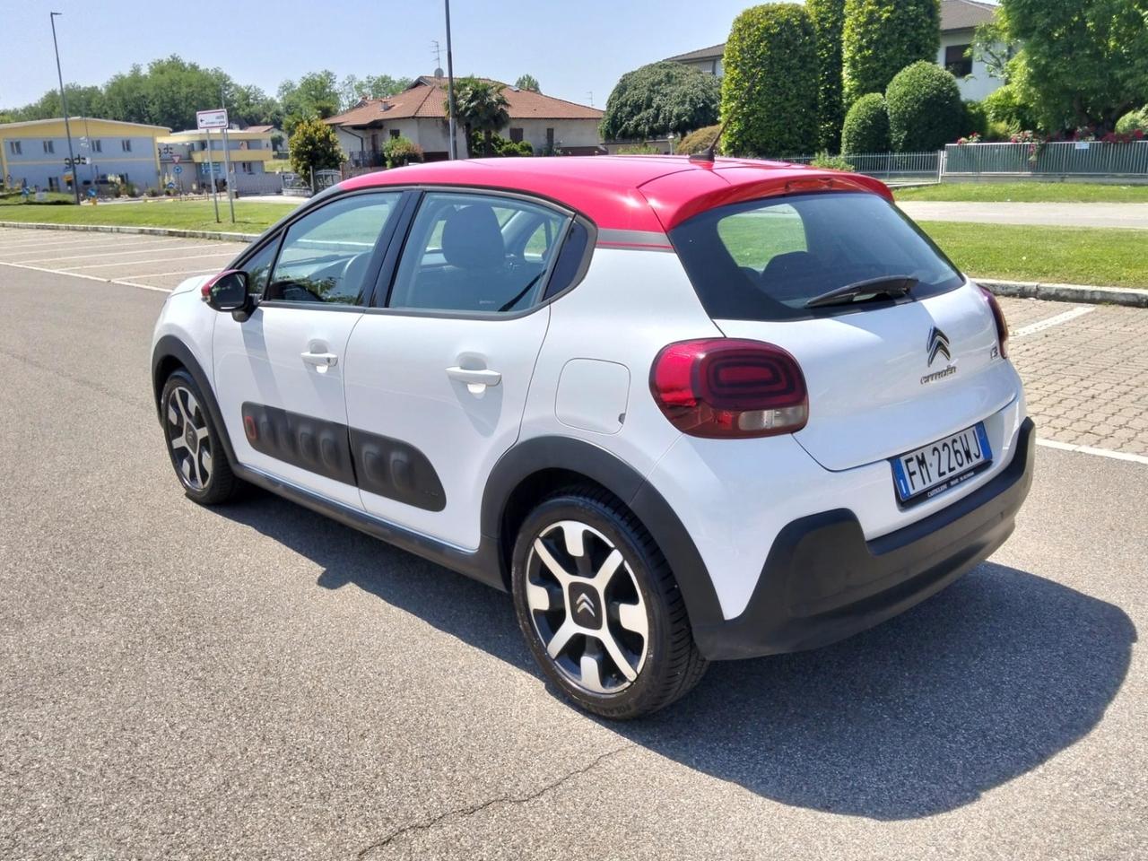 Citroen C3 PureTech 82 Shine*Navi*Aux*Usb*Camera