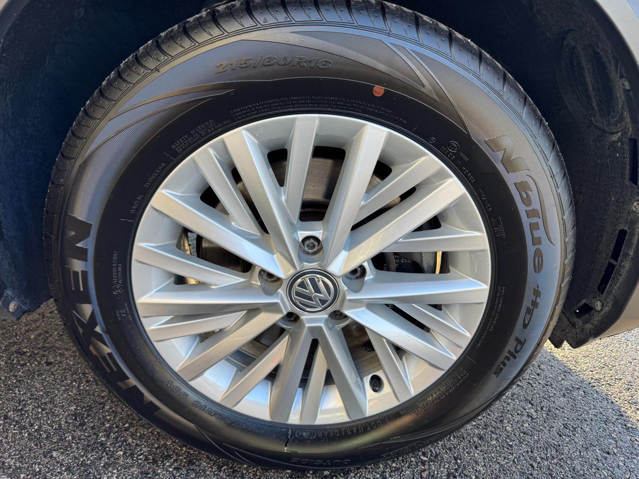 Volkswagen T-Roc 1.6 tdi Style