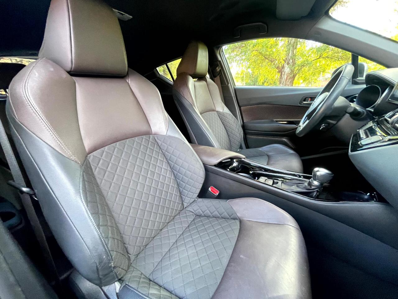 Toyota C-HR 1.8 Hybrid E-CVT Lounge UFFICIALE GARANZIA