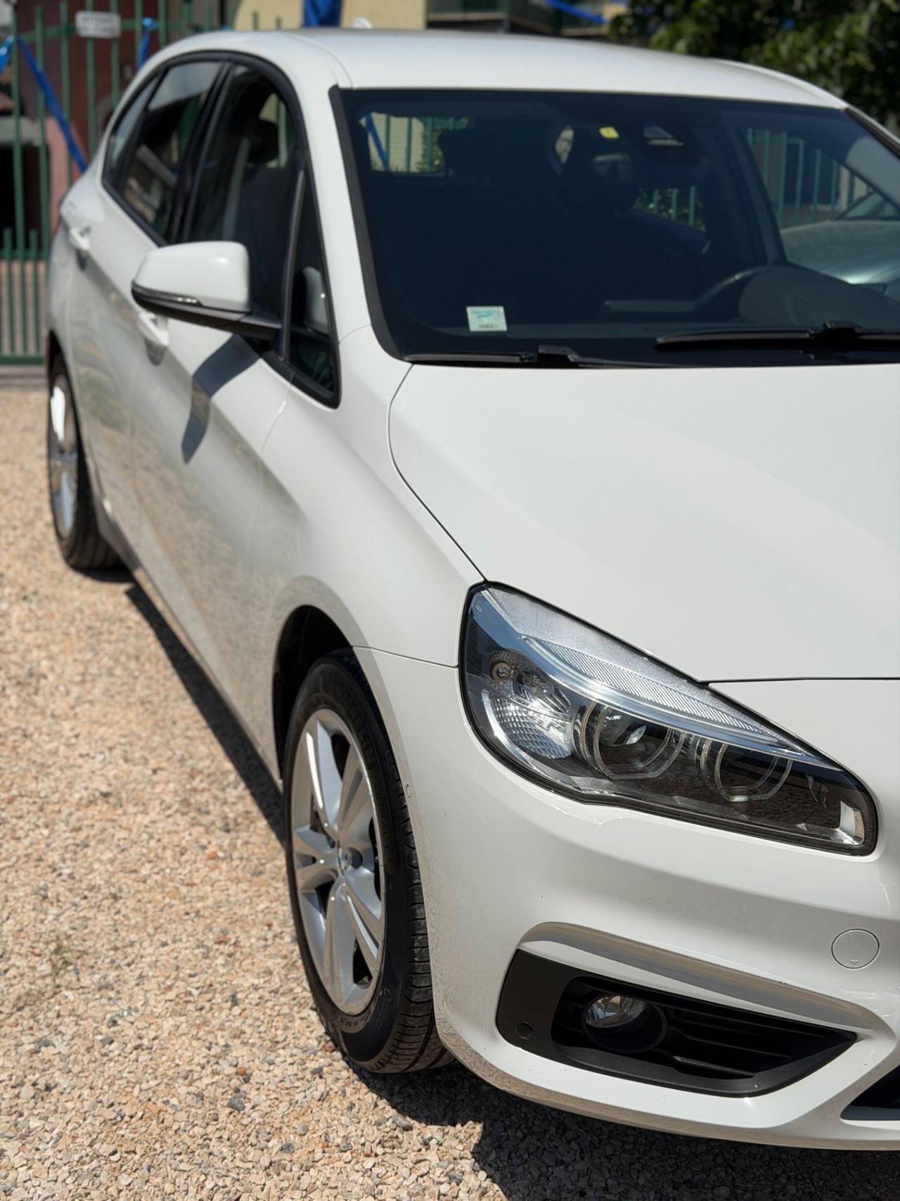 Bmw 216d ACTIVE TOURER SPORT EU6B KMCERT