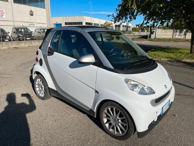 Smart ForTwo 1000 52 kW MHD cabrio passion