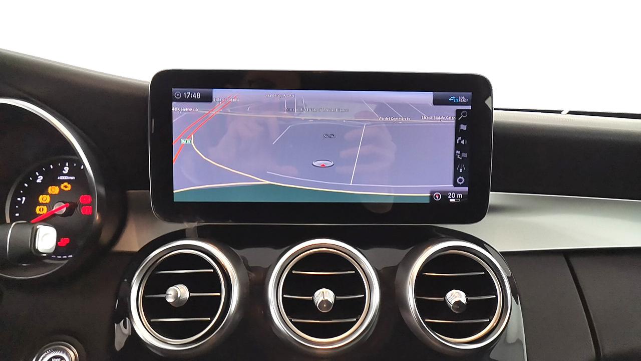 Mercedes-Benz Classe C-C205 2018 Coupe - C coupe 220 d Sport auto