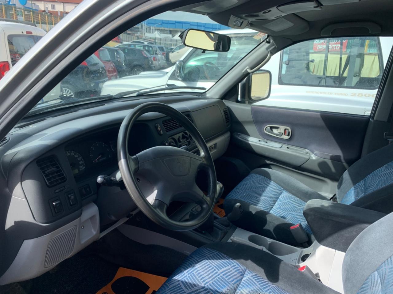 MITSUBISHI PAJERO 4X4 2.5 DIESEL 100 (CV) 2000