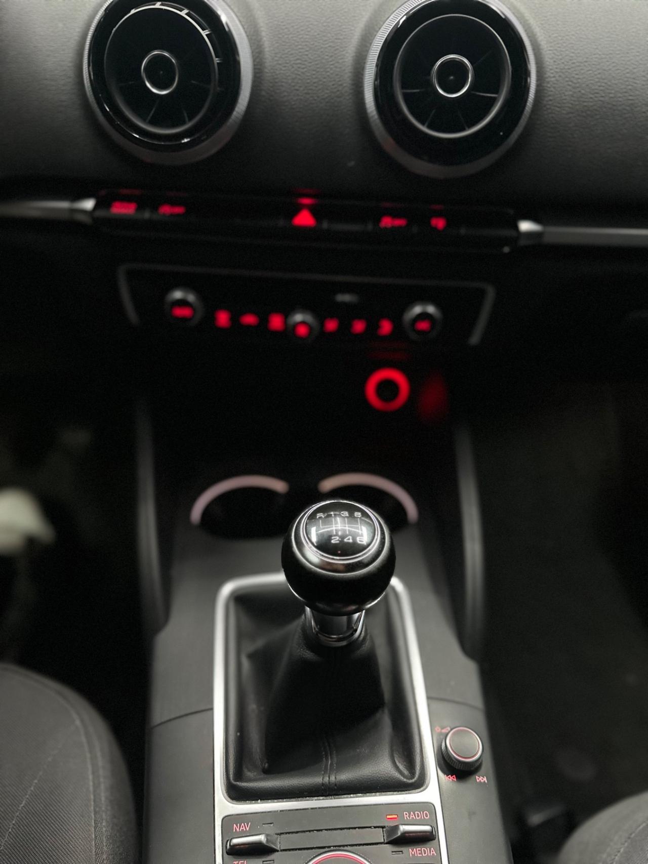 Audi A3 1.6 TDI clean diesel Business