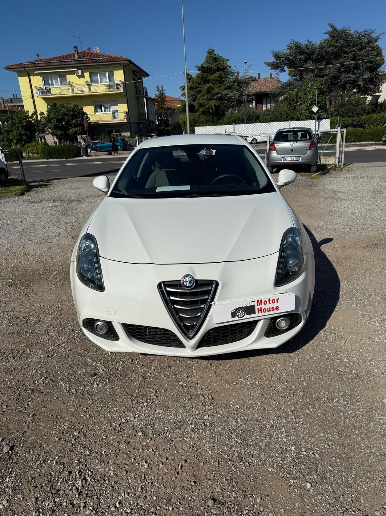 Alfa Romeo Giulietta 1.6 JTDm-2 105 CV Distinctive