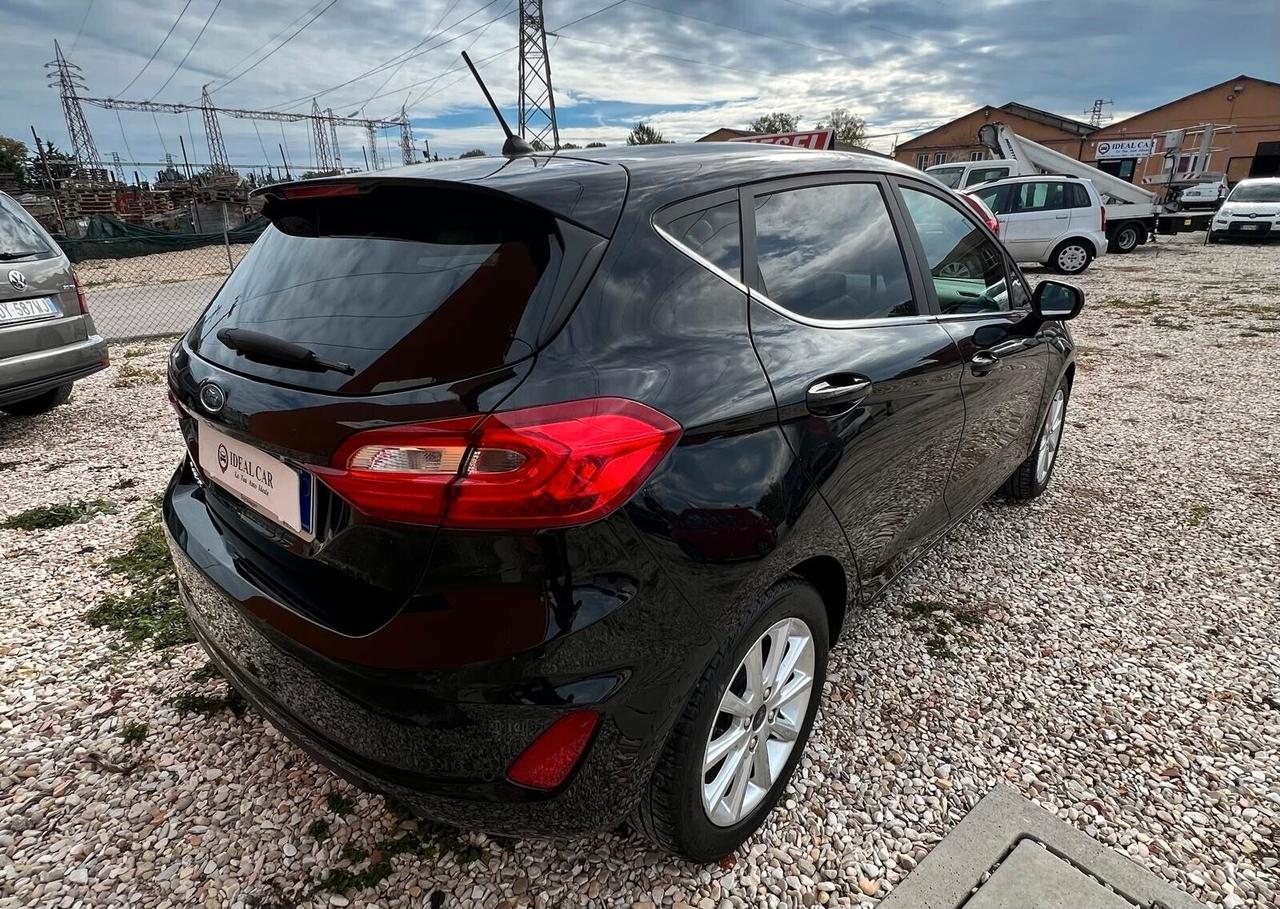 Ford Fiesta 1.5 EcoBlue 5 porte Vignale