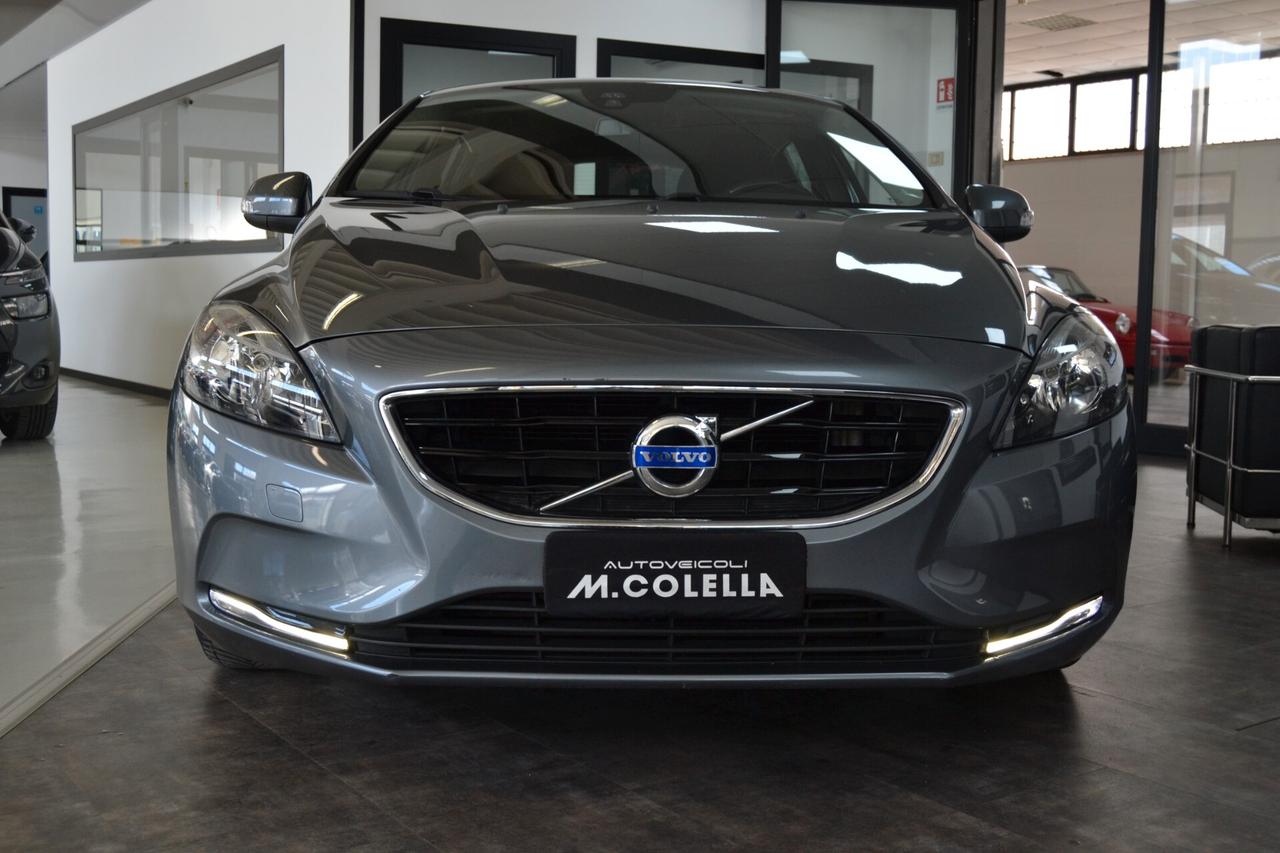 Volvo V40 1.6D2 115CV Momentum UniPro/Navi/Cruise