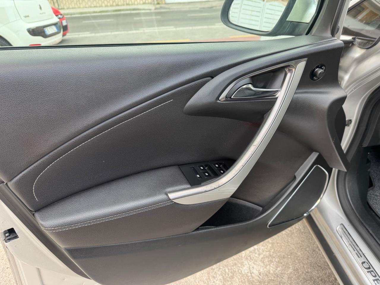 Opel Astra SW 1.7 DIESEL 125CV Sports Tourer Cosmo 2012