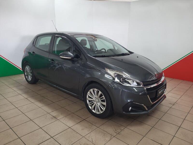 Peugeot 208 1.2 12V VTi 82cv Active