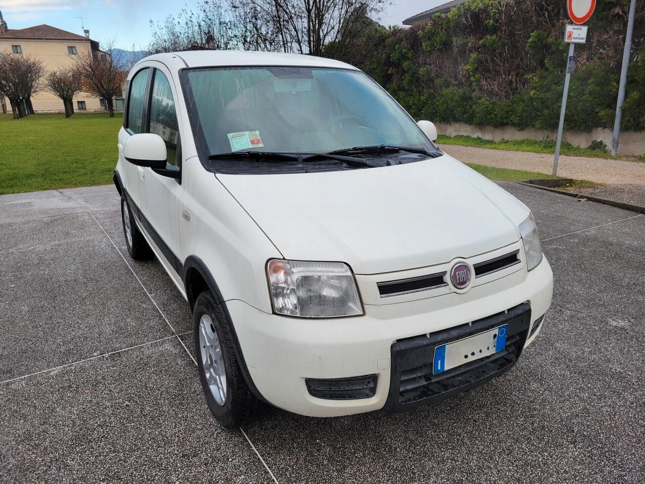 Fiat Panda 1.3 MJT 75cv 4x4 Climbing NEOPATENTATI