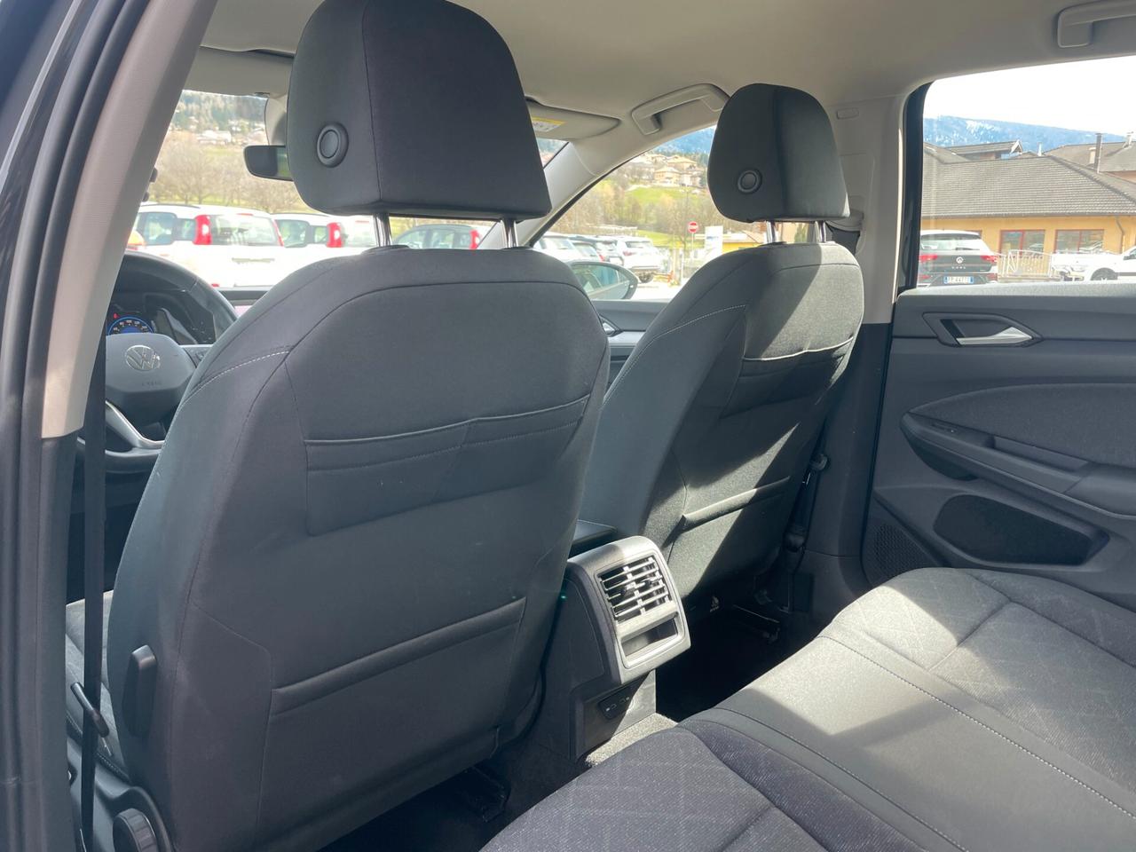 Volkswagen Golf 8 2.0 TDI 115 CV SCR Life "MANUALE"