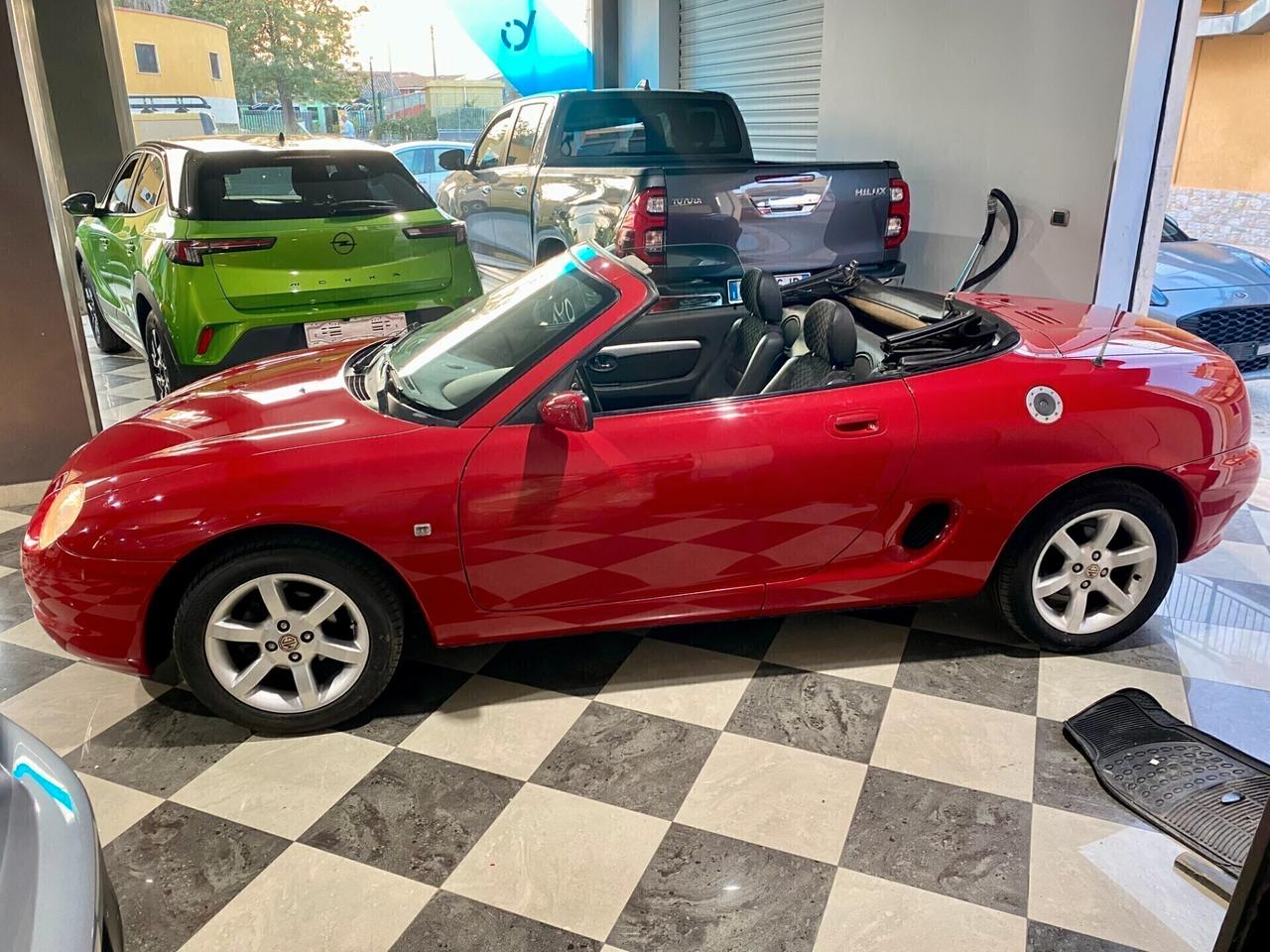 Mg MGF 1.8i Steptronic-2001