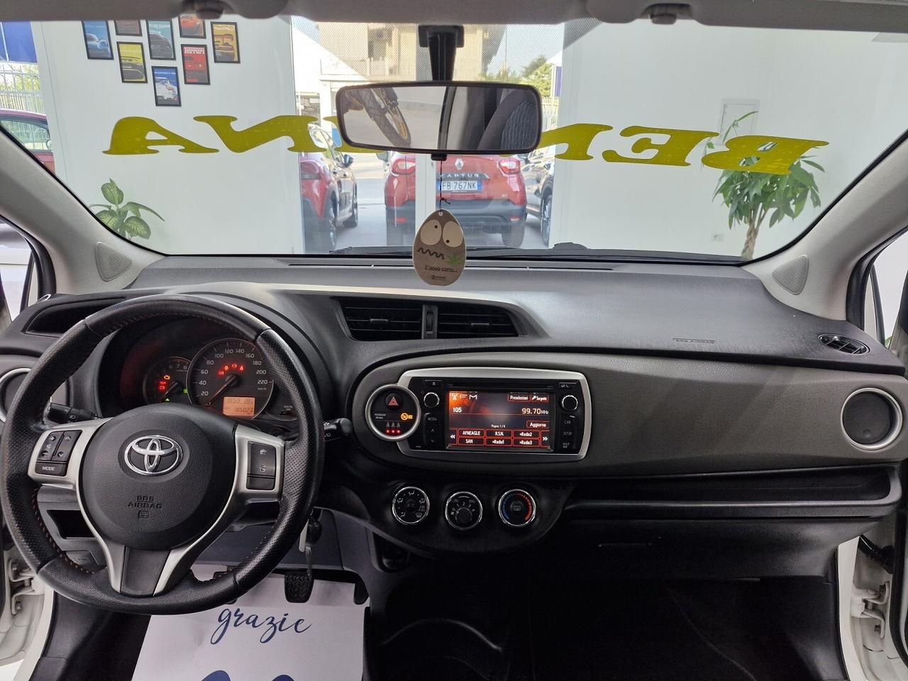 TOYOTA YARIS 1.0 BENZINA 69CV X NEOPATENTATI