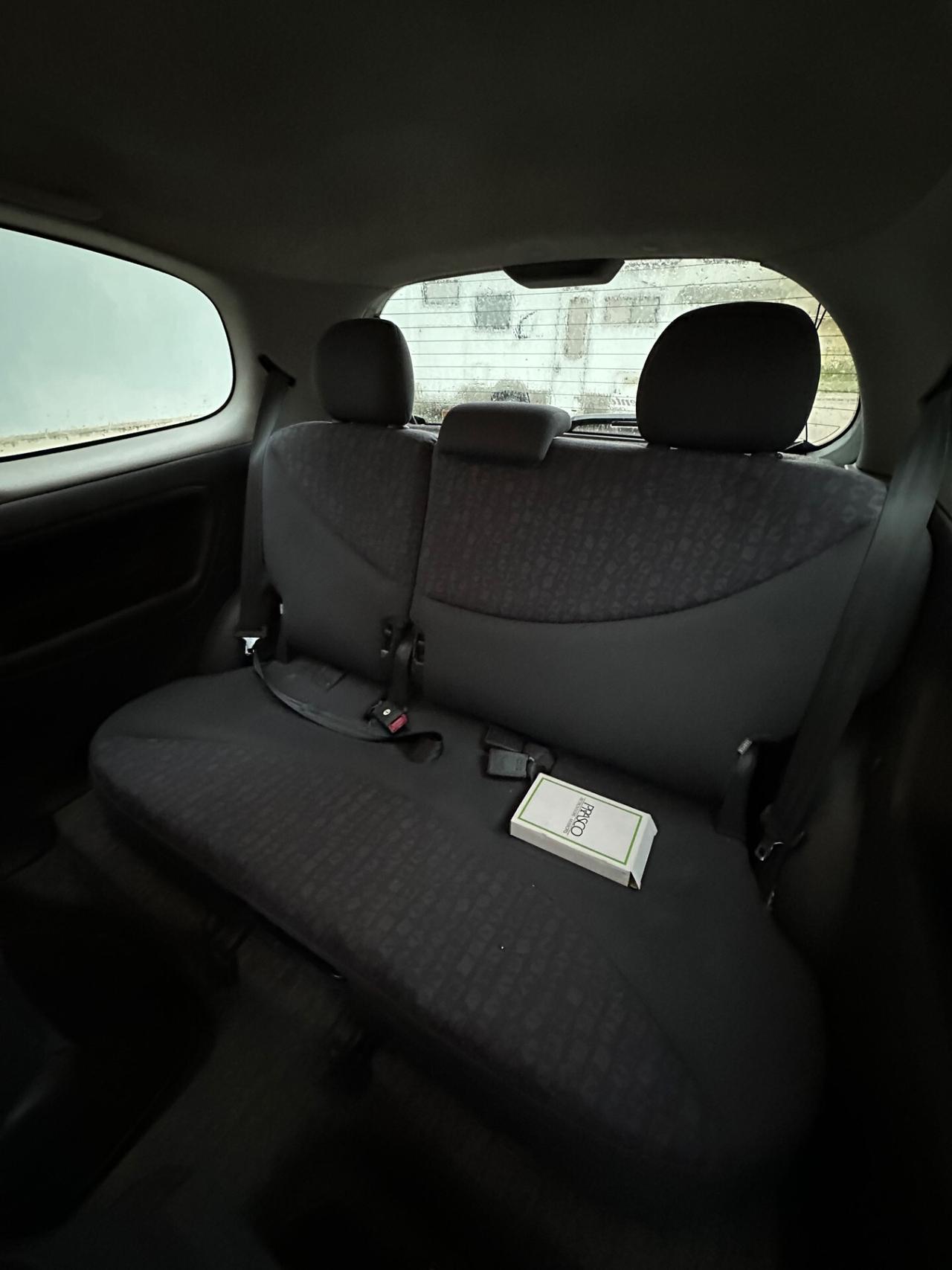 Toyota Yaris 1.3i 16V neopatentati