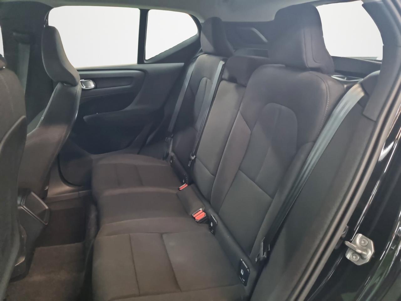 Volvo XC40 T2 Momentum Core