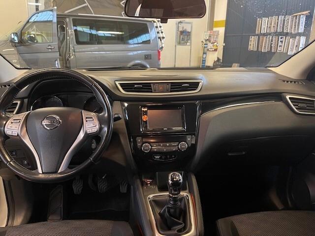 Nissan Qashqai 1.2 DIG-T Business