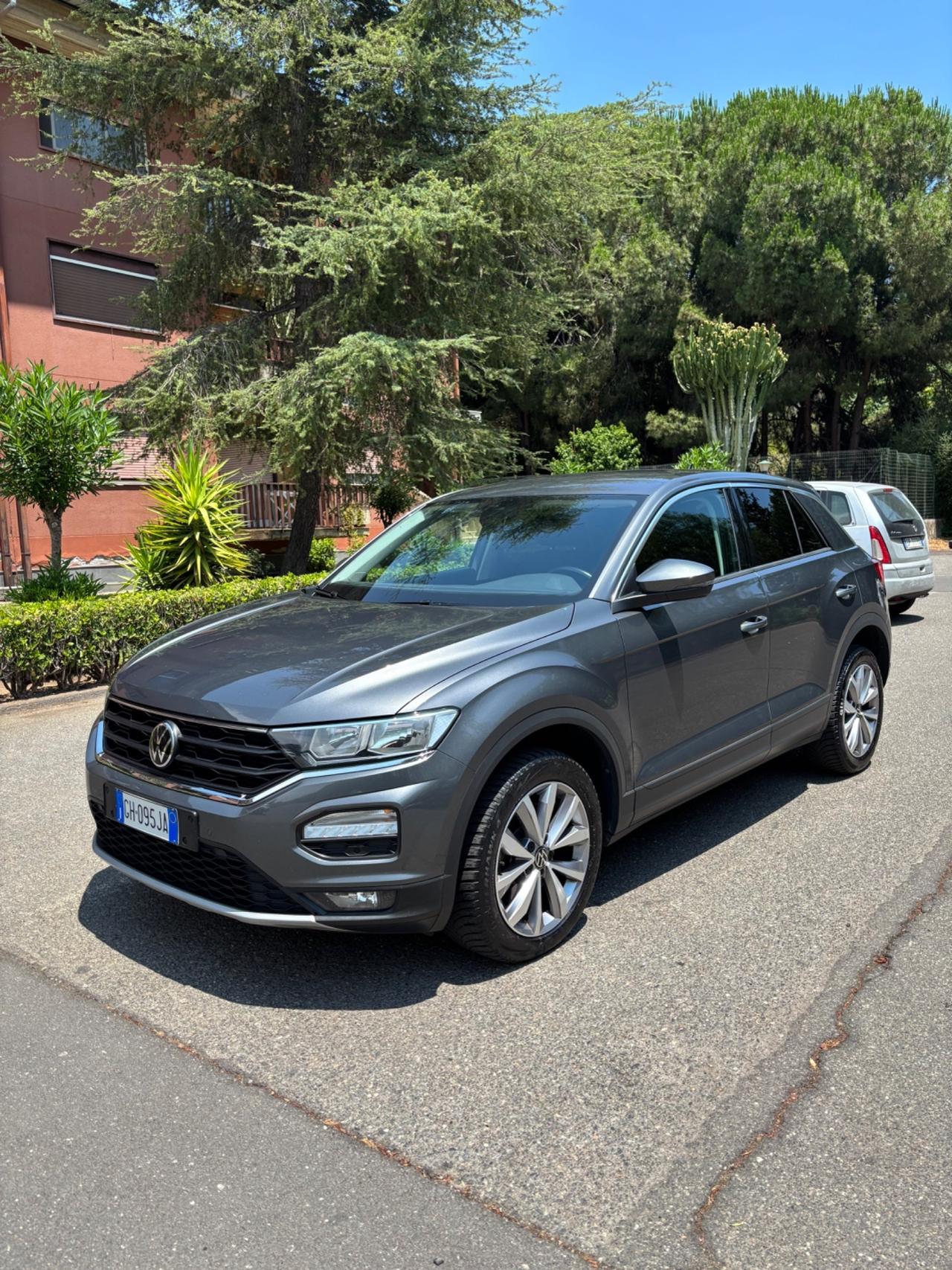 Volkswagen T-Roc 2.0 TDI 150 CV automatico 2021