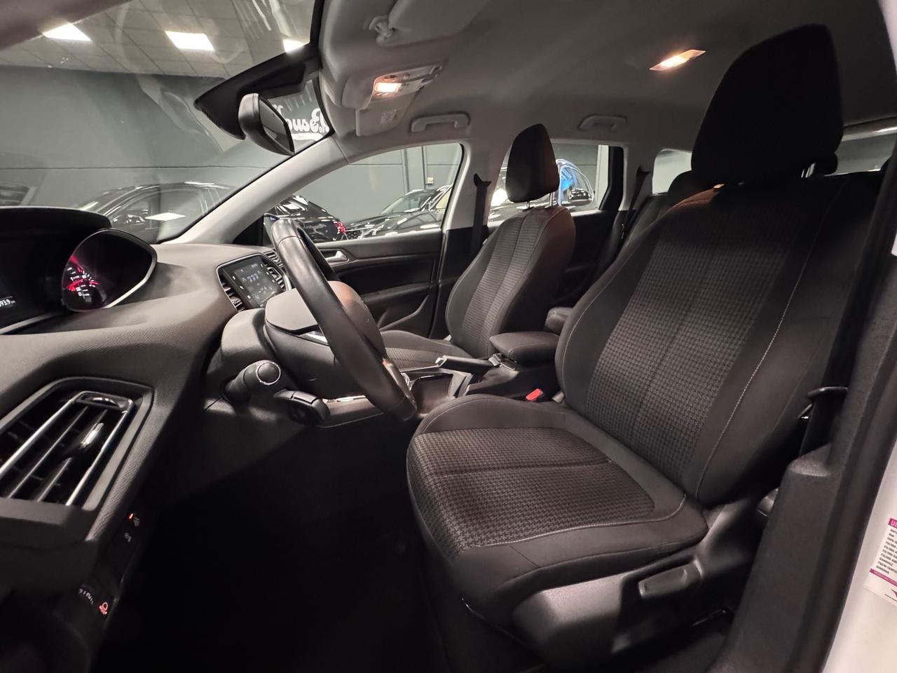 Peugeot 308 BlueHDi 100 S&S SW Business