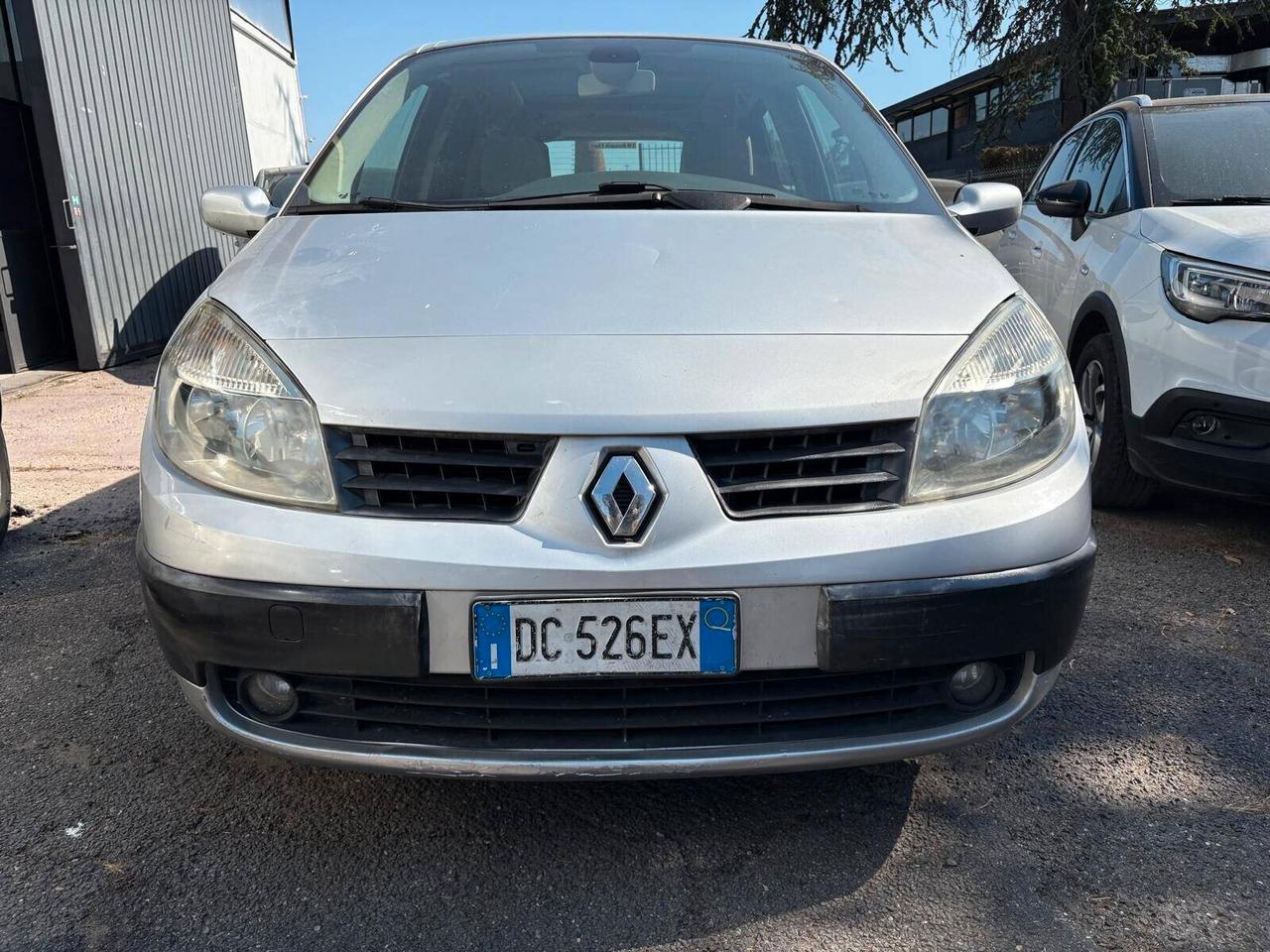 Renault Scenic Scénic 1.9 dCi/130CV Confort
