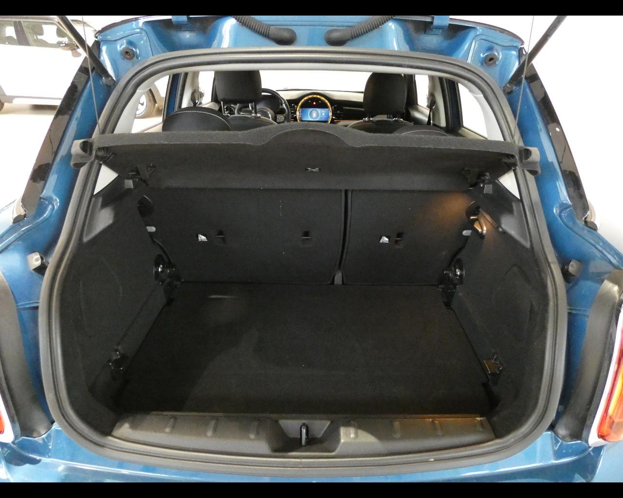 MINI Mini 5 porte (F55) - Mini 1.5 Cooper Classic 5 porte