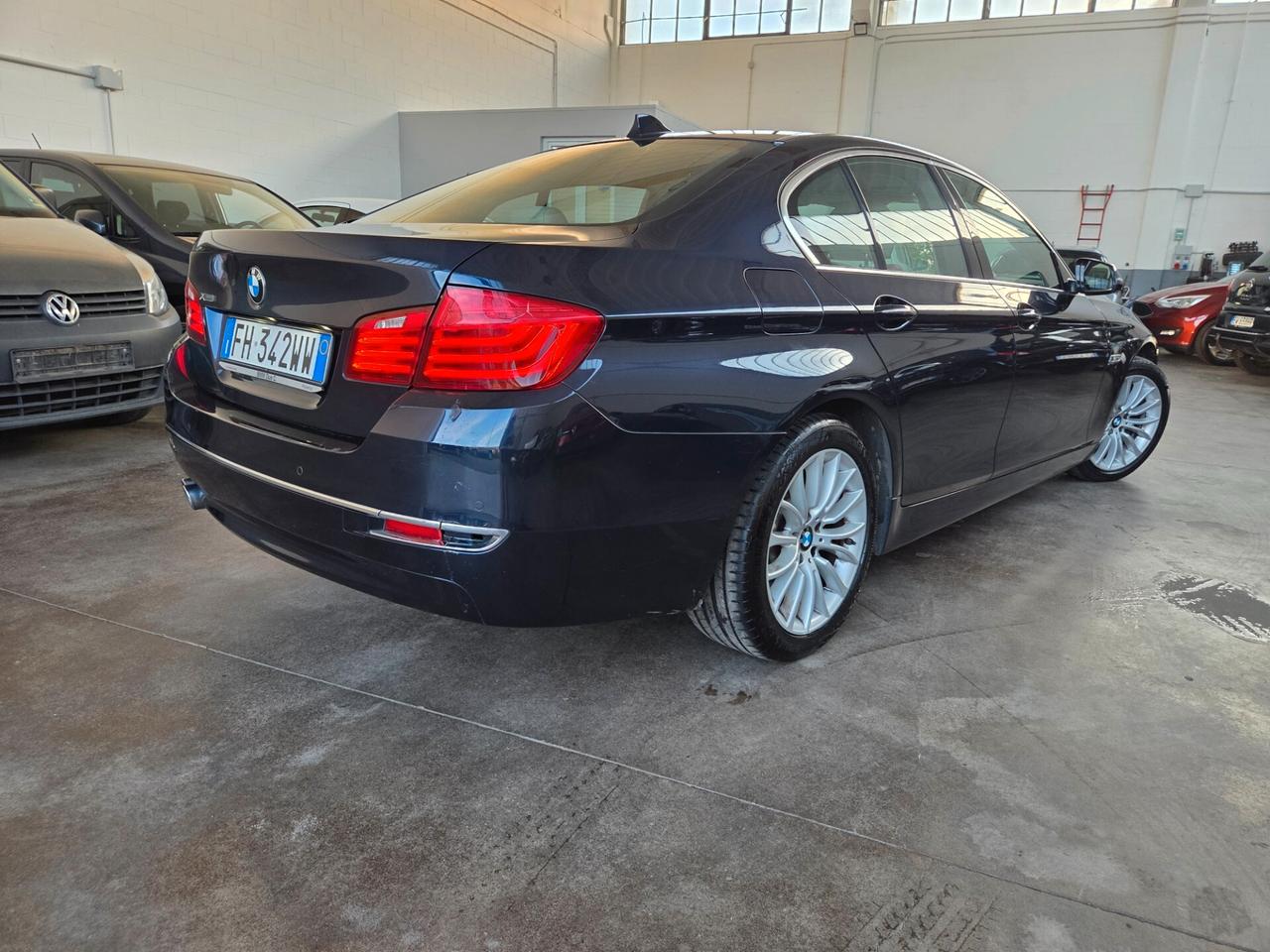 Bmw 520 520d xDrive Luxury