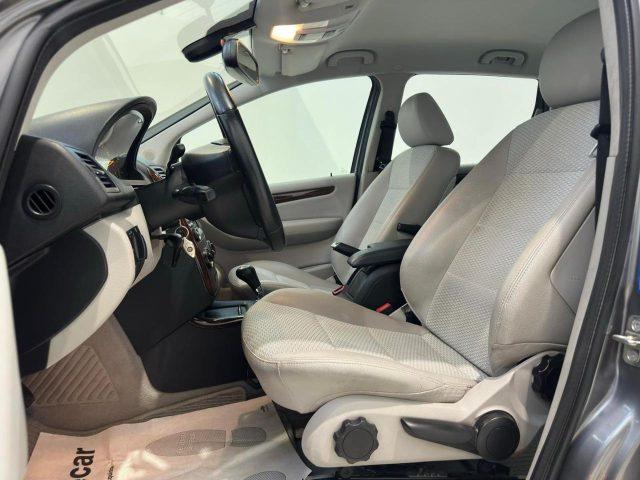 MERCEDES-BENZ A 180 AUT. Elegance OK NEOP