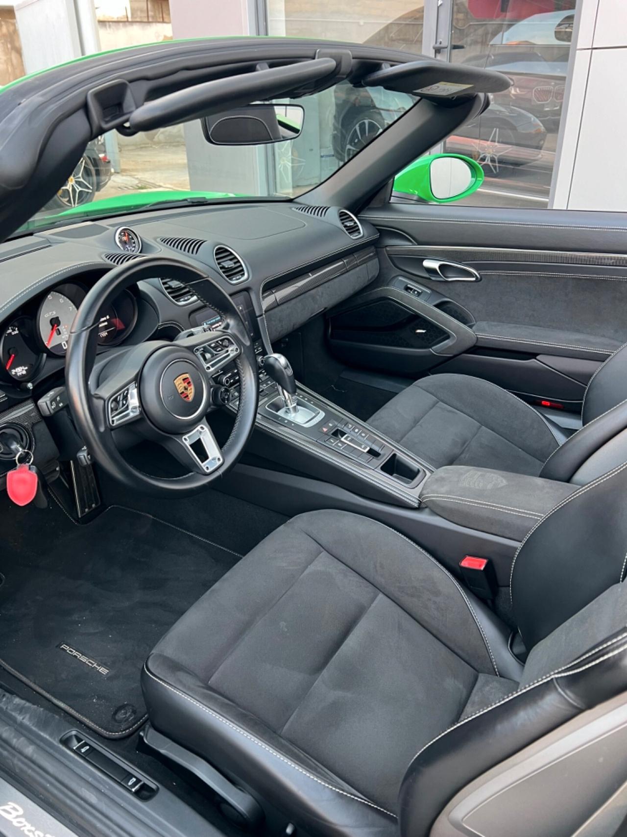 Porsche 718 Spyder 4.0 GTS pdk