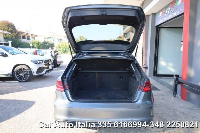 AUDI A3 SPB 1.6 TDI S-Tronic S-Line Navi Euro6B