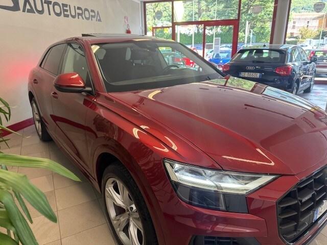 AUDI Q8 Q8 55 TFSI e quattro tiptronic Sport