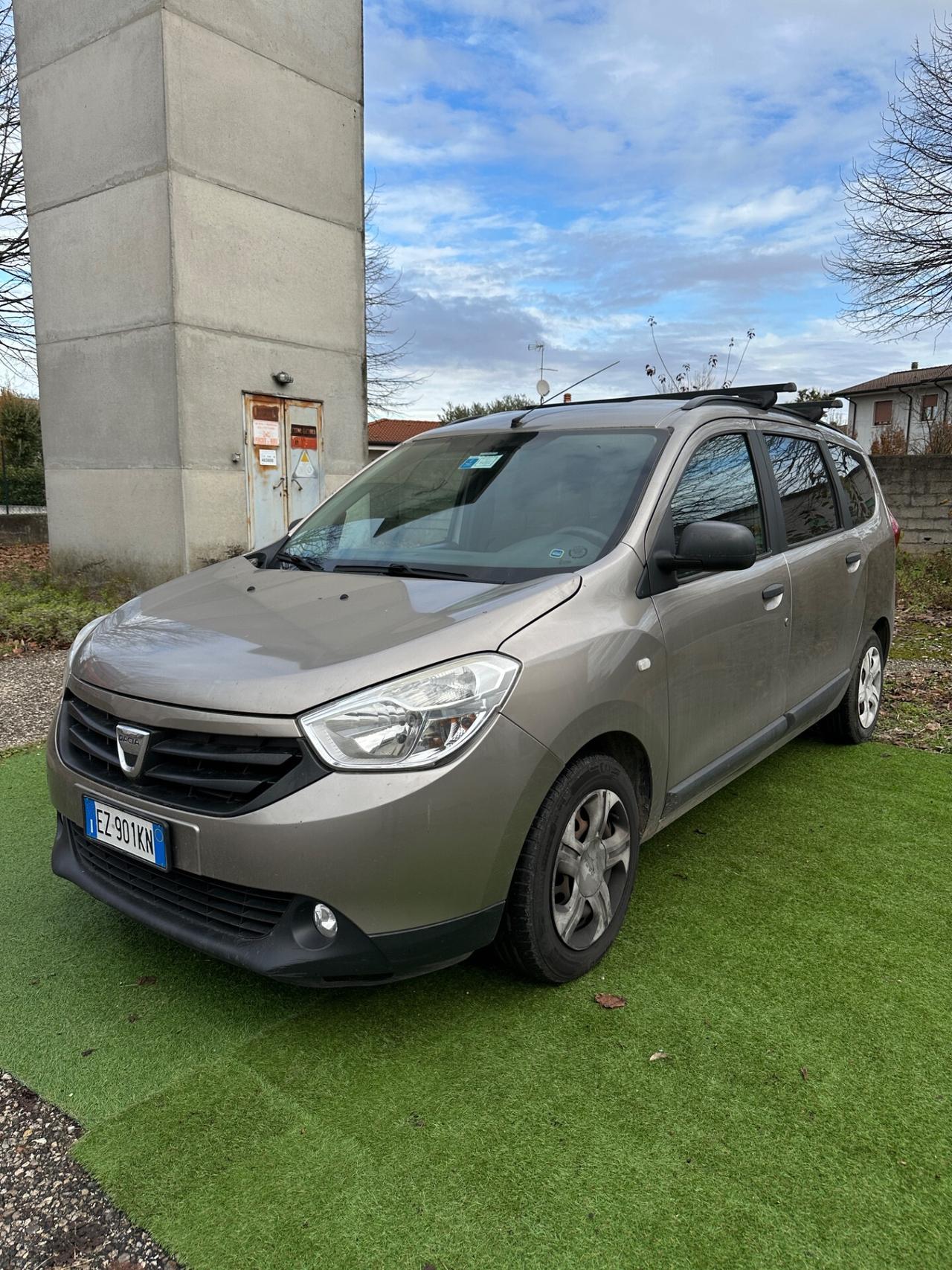 Dacia Lodgy 1.5 dCi 90CV 7 posti Neopatentati