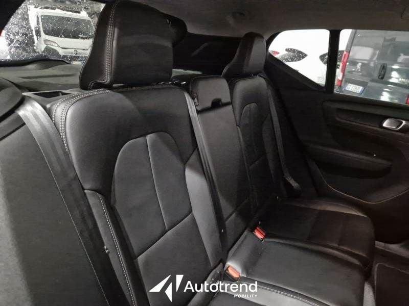 Volvo XC40 Recharge T5 180+82 CV Recharge Plug-In Hybrid Inscription
