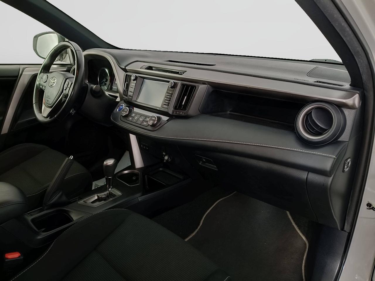 TOYOTA Rav4 IV 2016 - Rav4 2.5 vvt-i h Lounge 4wd e-cvt my17