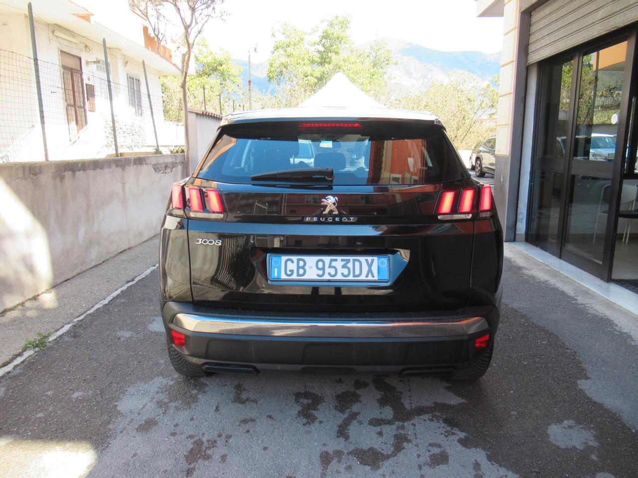 Peugeot 3008 BlueHDi 130 S&S Business