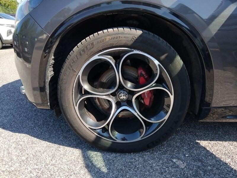 Alfa Romeo Stelvio 2023 2.2 t Veloce Q4 210cv auto