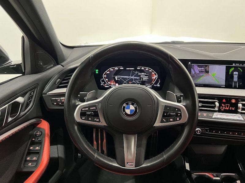 BMW Serie 1 M 135i xDrive Colorvision Edition