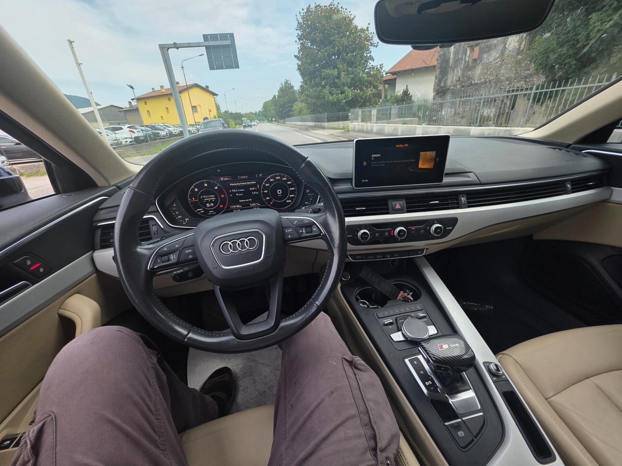 Audi A4 Avant 2.0 TDI 150 CV S tronic Business Sport