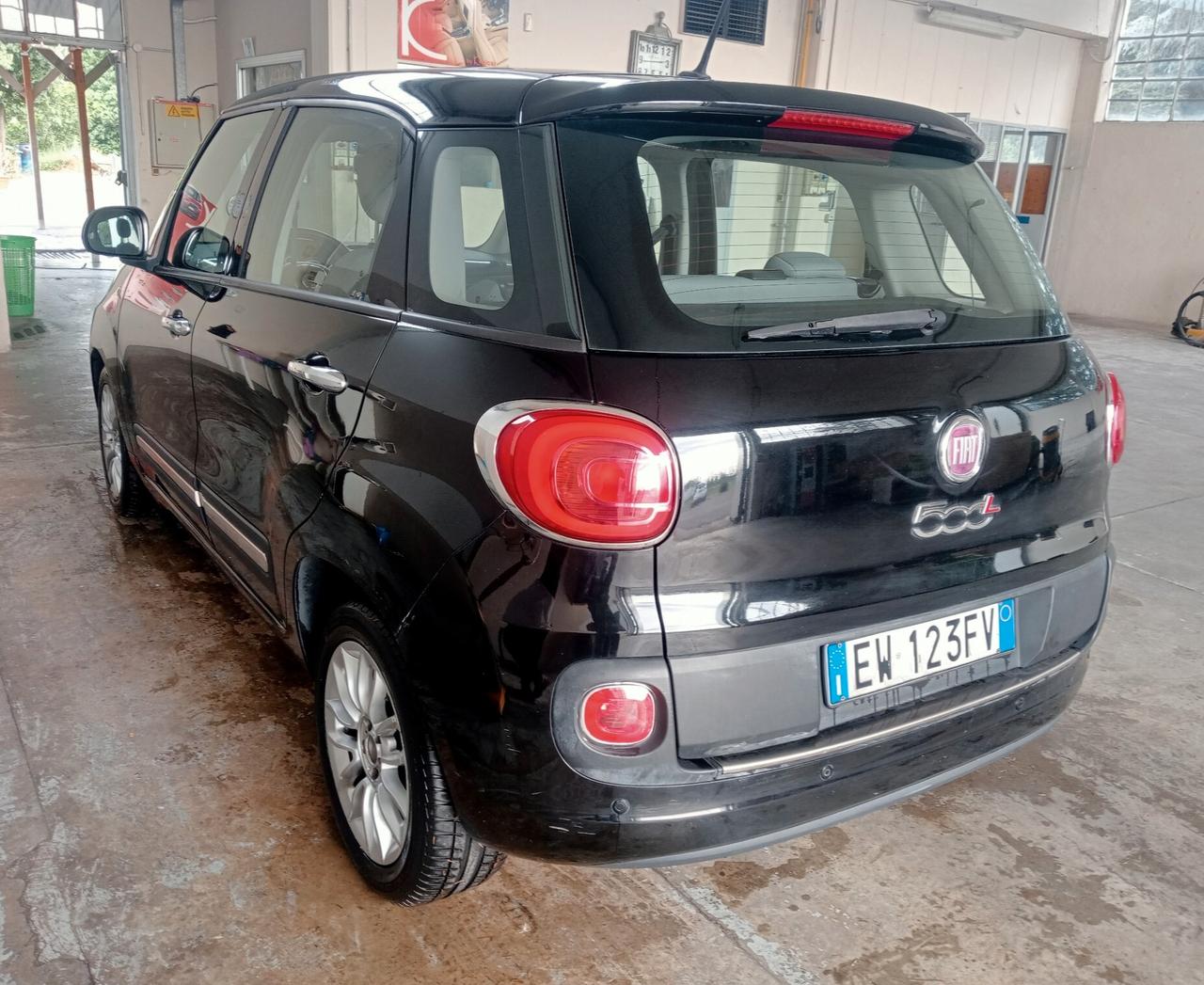 Fiat 500L 1.6 Multijet 105 CV Lounge X Neopatentati
