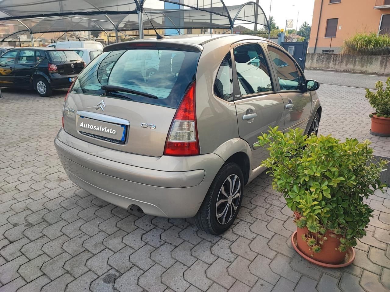 Citroen C3 1.1 Exclusive Style uni-pro
