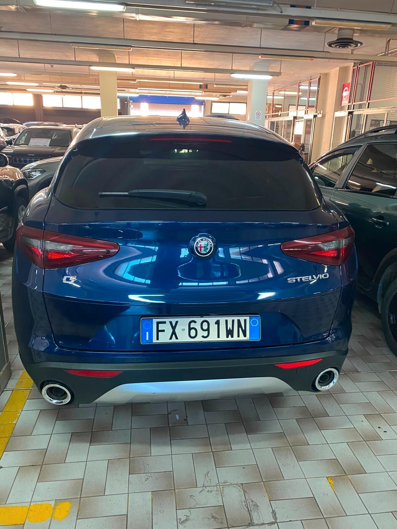 Alfa Romeo Stelvio 2.2 Turbodiesel 210 CV AT8 Q4 Executive