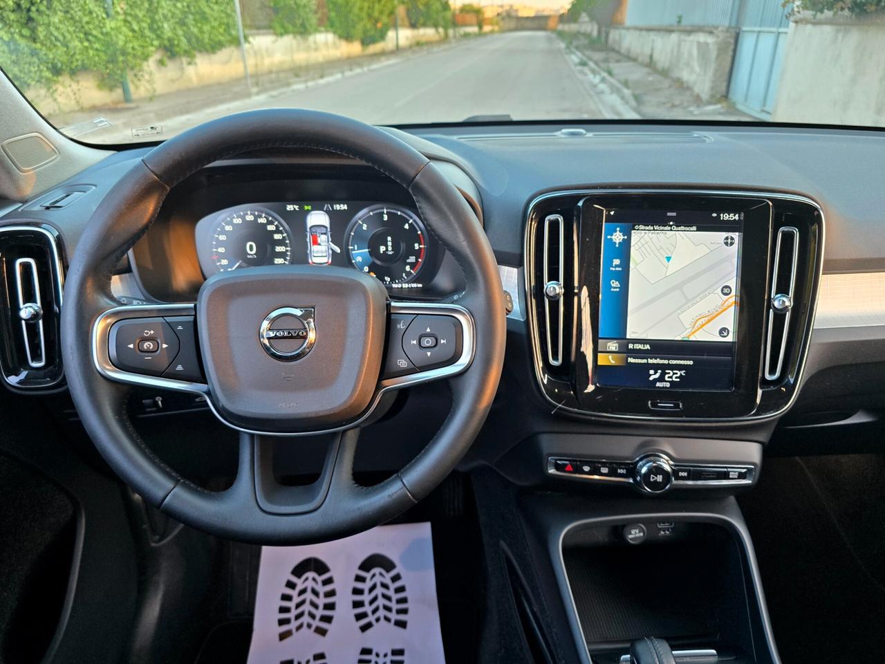 VOLVO XC40 D3 AUTOMATICA 2020 NUOVISSIMA