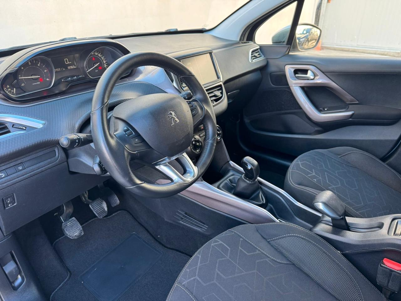 PEUGEOT 2008 1.5 BlueHDi 100CV 2019!!!