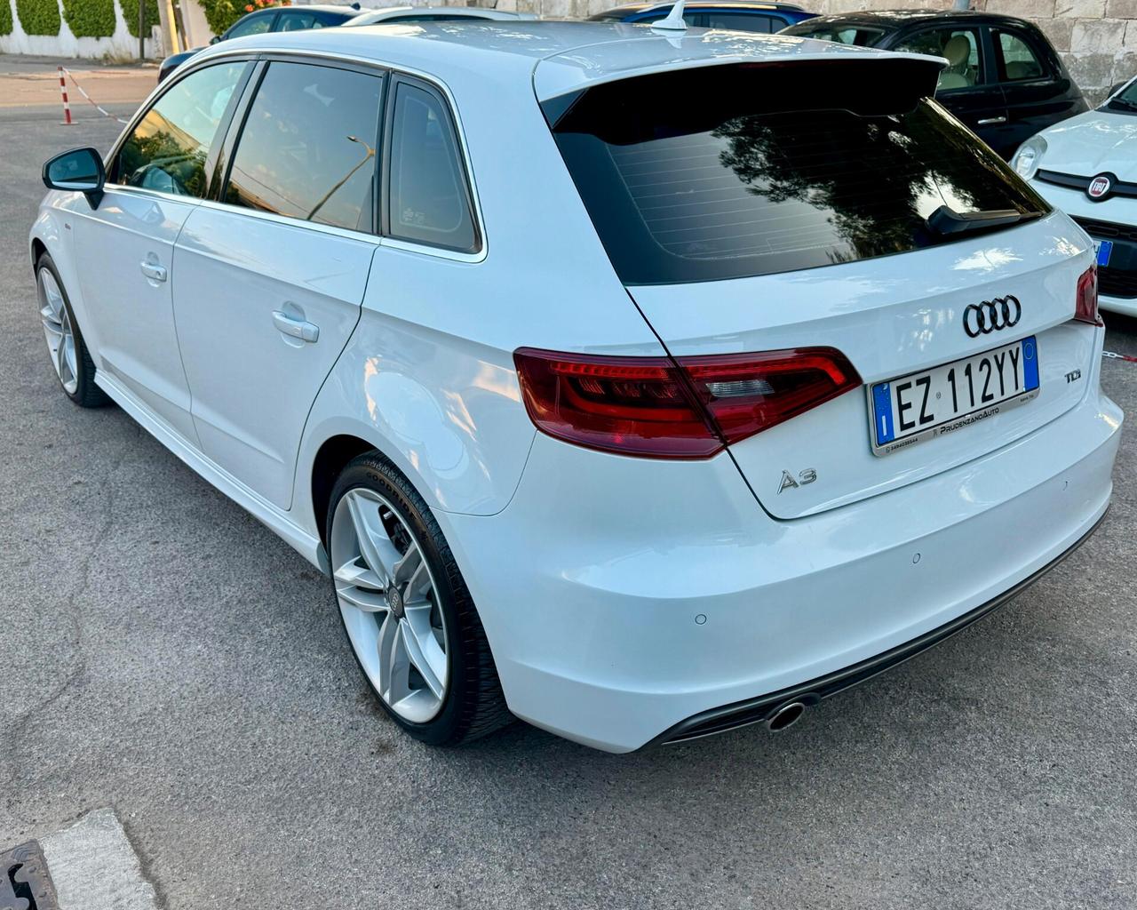 Audi A3 SPB 1.6 TDI S tronic S-Line