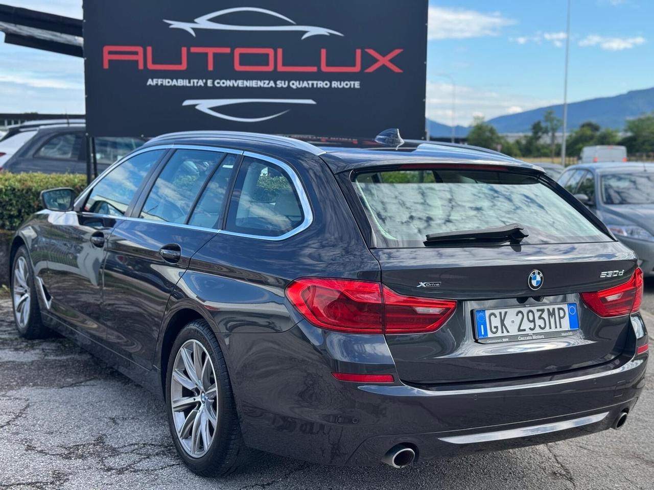 BMW 530d xDrive Touring Sport - IMPECCABILE