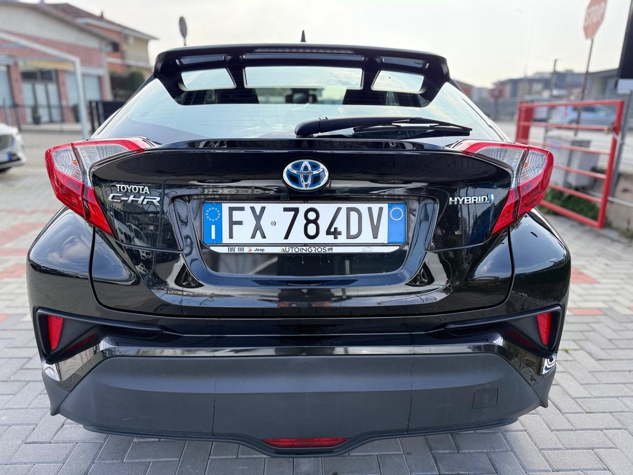 Toyota C-HR 1.8 Hybrid E-CVT Style+